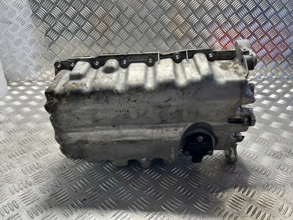 Cárter de aceite SEAT OE 04L 103 603 - Usado image 3