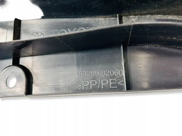 Grille de pare-chocs avant OEM OYT26860 Toyota Corolla image 9