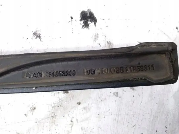 OEM 31253310 Barras de tejadilho esquerda para Volvo V60 image 5
