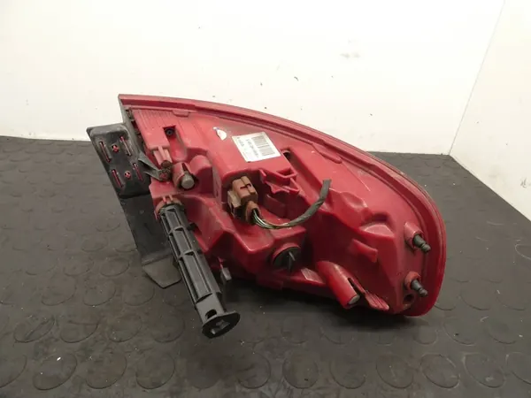 Audi A4 B8 8K9 Lift Combi Luz Trasera Derecha image 5
