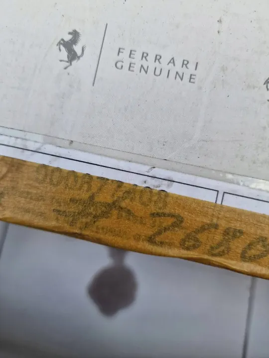 Auspuffendstück Ferrari Roma Links Hinten OEM 877408 image 6