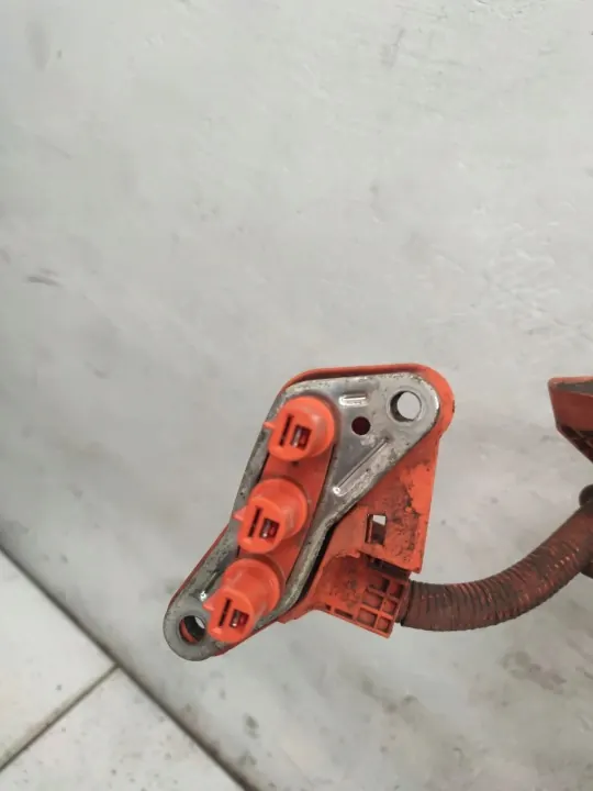 Toyota RAV4 Korkeajännitekaapeli OEM 8281748M60 image 3