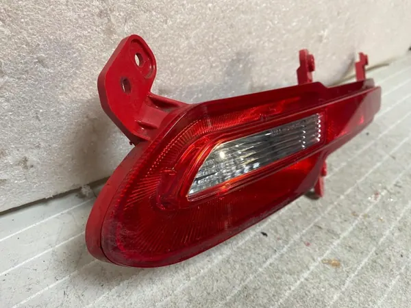OEM 92405-G5 vänster bakre dimljus Kia Niro image 3