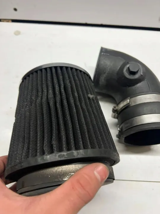 Filtre à air OEM YQP3460 pour Audi TT Mk2 - Complet image 2