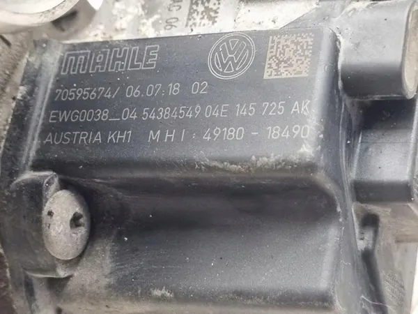 Turbo usado OEM 04E145725AK para Skoda Octavia I image 5