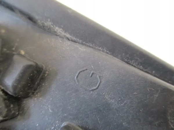 Inserto de lámpara trasera izquierda Peugeot 308 image 6