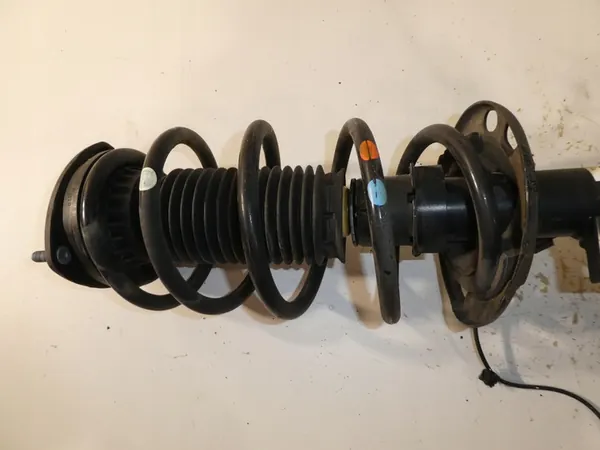 MAZDA CX5 II McPherson Dämpare Fram KB8M34900 image 7