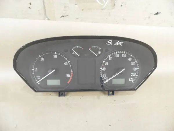 Compteur Skoda Fabia Mk1 TDI image 1