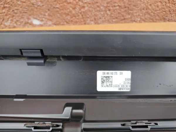OEM 5LG854940 Ovenlista Skoda Enyaqille - Etu Oikea image 3