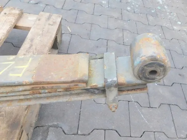 OEM 11 Hinterrechte Blattfeder für Volvo FL6 612 image 5