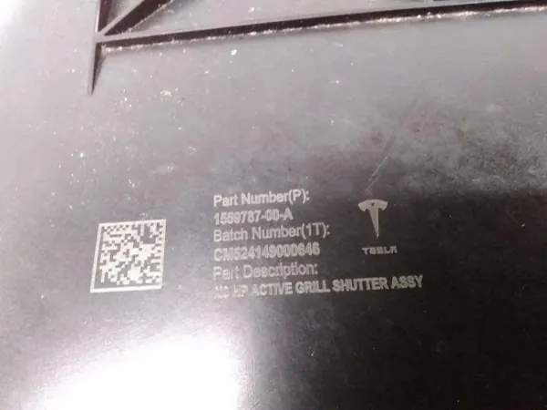 Tesla Model 3 Luftlenkradeinlass OEM 1559787-00-A image 4