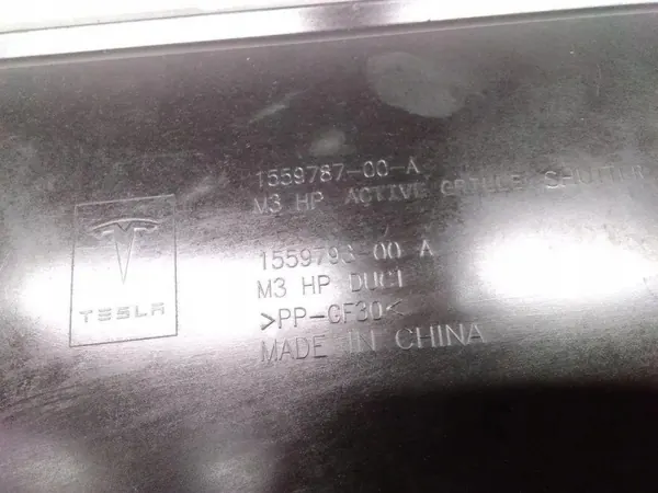 Tesla Model 3 Luftlenkradeinlass OEM 1559787-00-A image 5