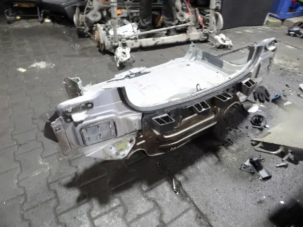 OEM 1675862380 Panel Trasero para Peugeot 208 II image 5