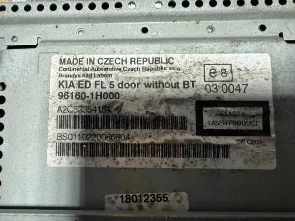 Kia Cee'd SW Navigatieradio OEM 961601H000 image 5