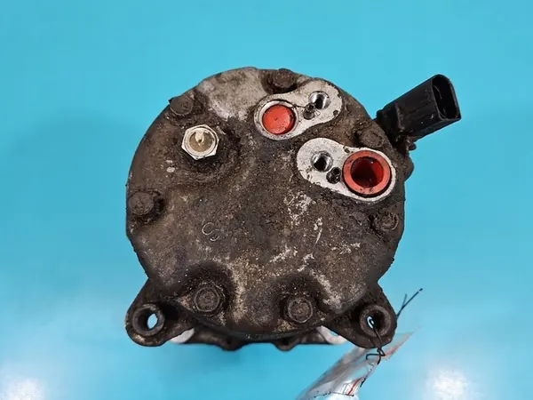 Ilmastointikompressori VW Golf IV image 4