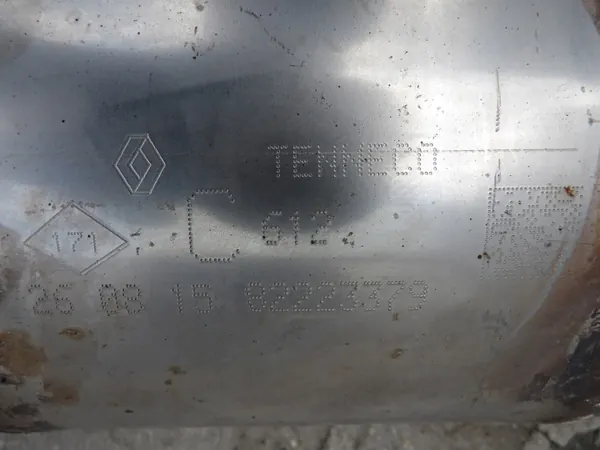 Filtre DPF Renault OEM 208026742R - État utilisé image 4