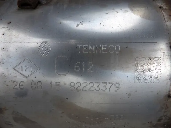 Filtre DPF Renault OEM 208026742R - État utilisé image 5
