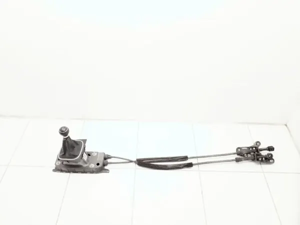 Versnellingspook OEM 1K0711049BG voor VW Golf 5 image 2