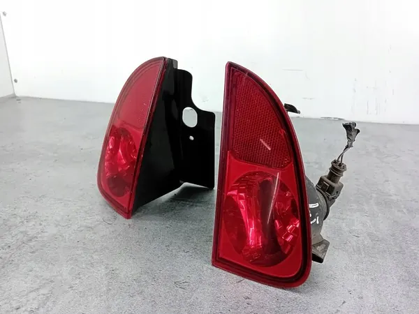 Lámpara trasera izquierda Renault Espace IV image 5