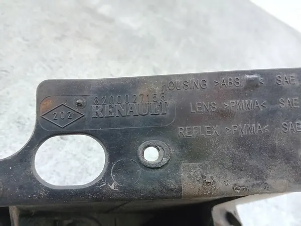 Lámpara trasera izquierda Renault Espace IV image 7