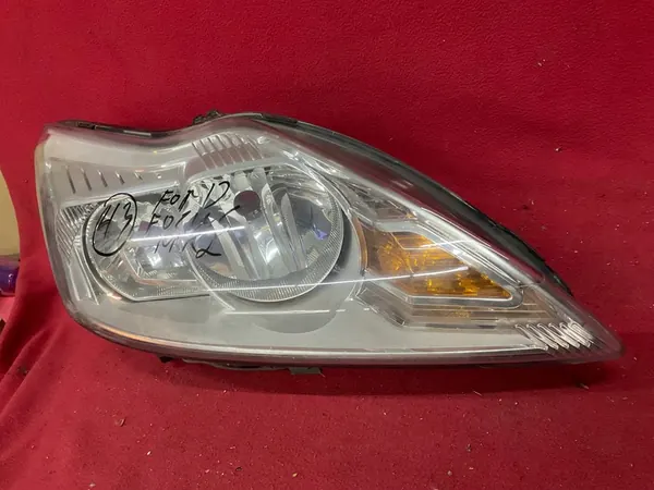 FORD FOCUS MK2 LIFT Faro Delantero Derecho image 3