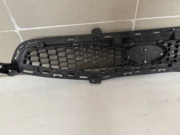 KIA PICANTO II Front Bumper Grill 86351-1Y000 image 5