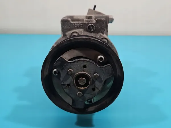 Ilmastointikompressori Skoda Octavia II 1.9 TDI 1K0820803N image 2