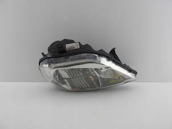 DACIA LOGAN oikea etuvalo image 2