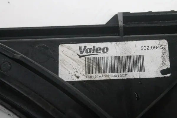Correa delantera BMW 3 F30/F80 OEM 8641963 - Usado image 4