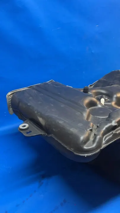 Réservoir + Pompe OEM 3Q0201055 BM pour VW Passat B8 image 5