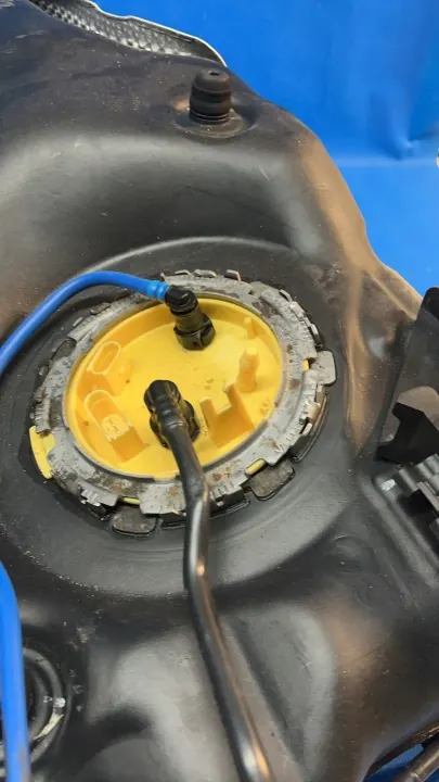 Réservoir + Pompe OEM 3Q0201055 BM pour VW Passat B8 image 9