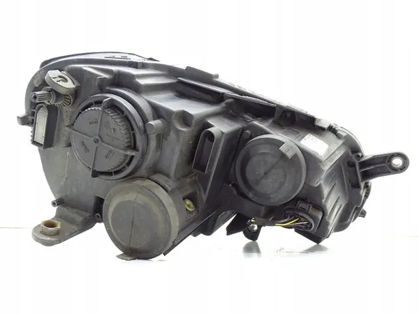 Vasen etuvalaisin VW Passat B7 image 4