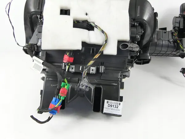 Boîtier de chauffage pour Peugeot 3008 I 09-12 OEM image 3