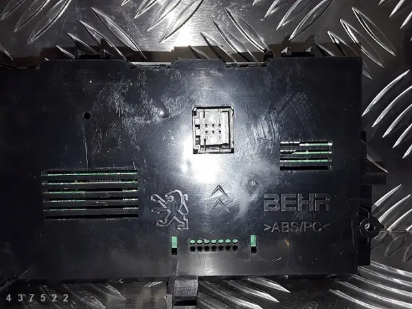 Module de contrôle AC Citroen DS3 OEM 96753994xt image 4