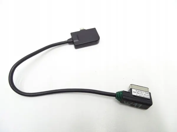 Câble Adaptateur iPhone OEM 5N0035554H pour VW Tiguans image 2
