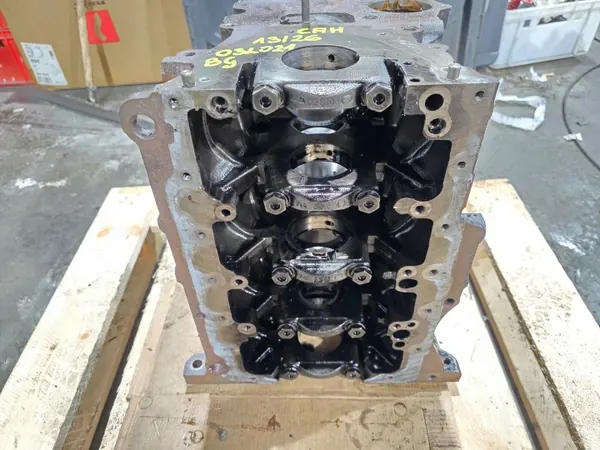 Motorblock OEM 03L021BG 13/26 för Audi 2.0 TDI image 10