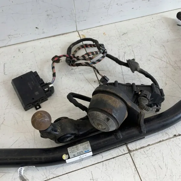 Sähkökytkin VW PASSAT B8 3G KOMBI 2018 image 7