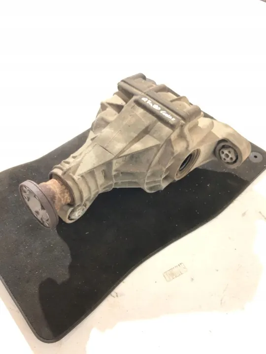 Audi Q7 Bakaxelns differential OEM 4460310018 image 3