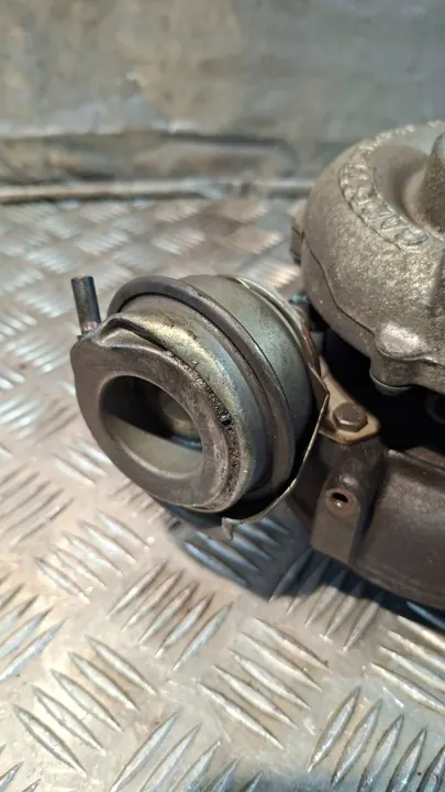 Turboaggregat Audi A6 C5 2.5TDI OEM 059145701F image 3