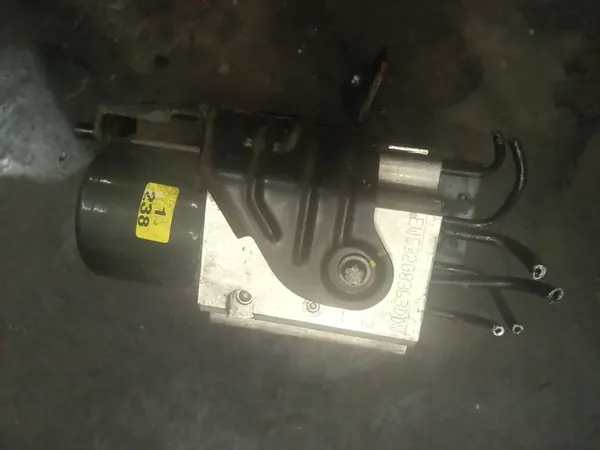 Pompe ABS Opel Vectra C 1.9CDTI image 4