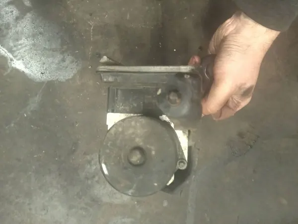 Pompe ABS Opel Vectra C 1.9CDTI image 7