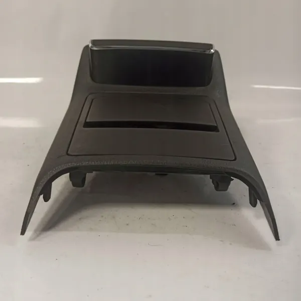 Skoda Tunnelipaneeli OEM 3V0857289A image 7