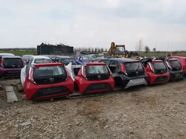 Toyota Aygo II takajarrupytimet OEM - 7-8k km image 7