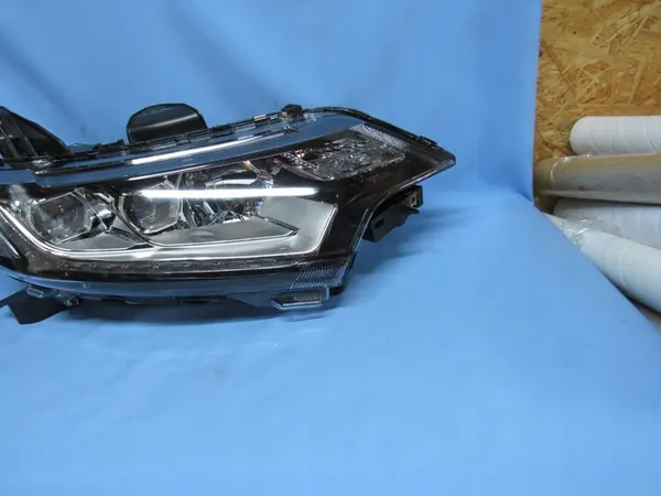 Luz derecha Mitsubishi Outlander III Full LED image 2