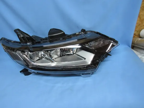 Luz derecha Mitsubishi Outlander III Full LED image 4