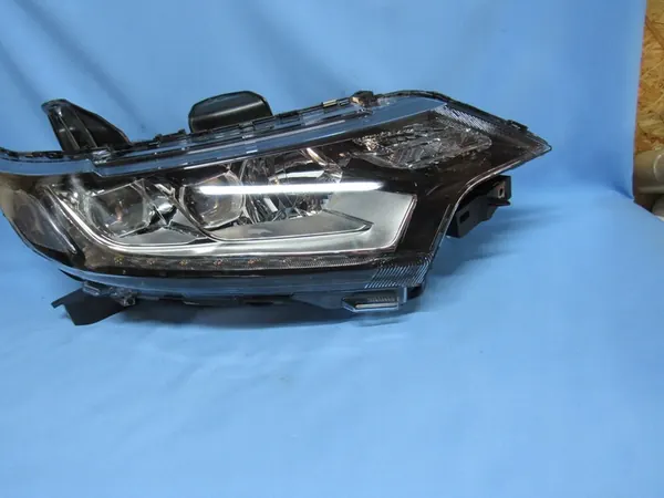 Luz derecha Mitsubishi Outlander III Full LED image 5