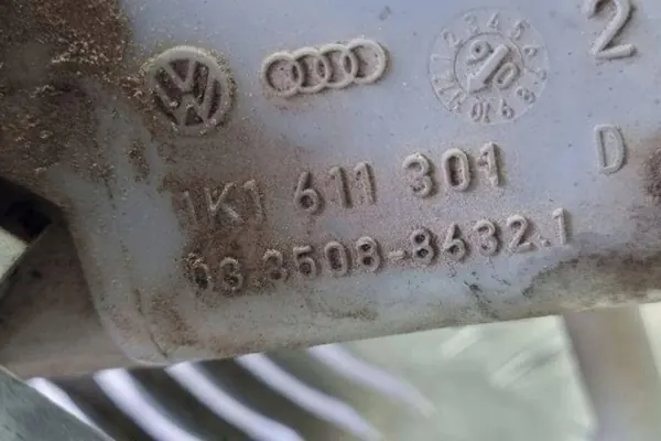 Bremszylinder OEM 1K1611301D für VW Caddy III image 3