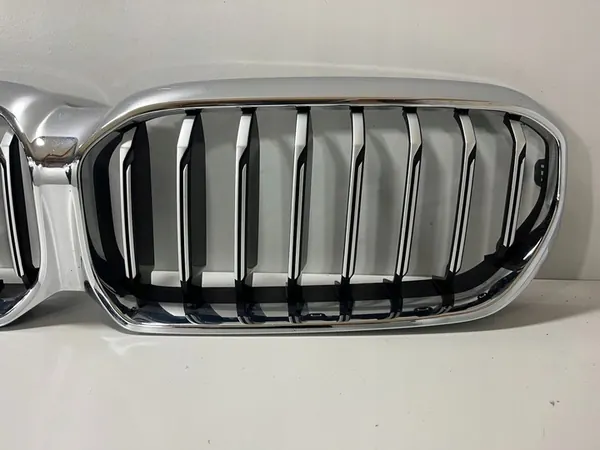 Grade dianteira M BMW 5 G30 G31 2018 image 3
