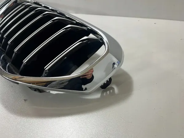 Grade dianteira M BMW 5 G30 G31 2018 image 7