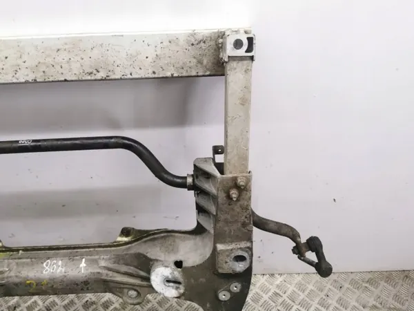 Cadre avant Nissan 370Z 2013 OEM AMD185415 image 5